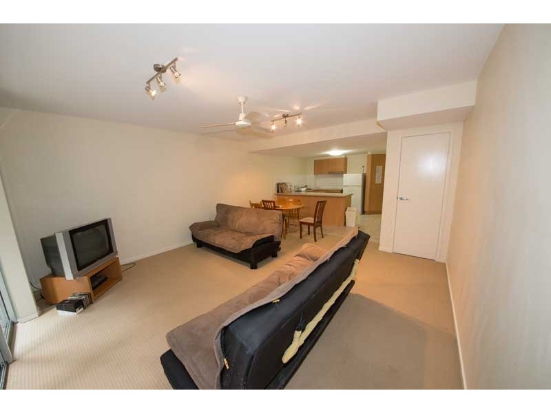 70 Netherton Street, Nambour QLD 4560