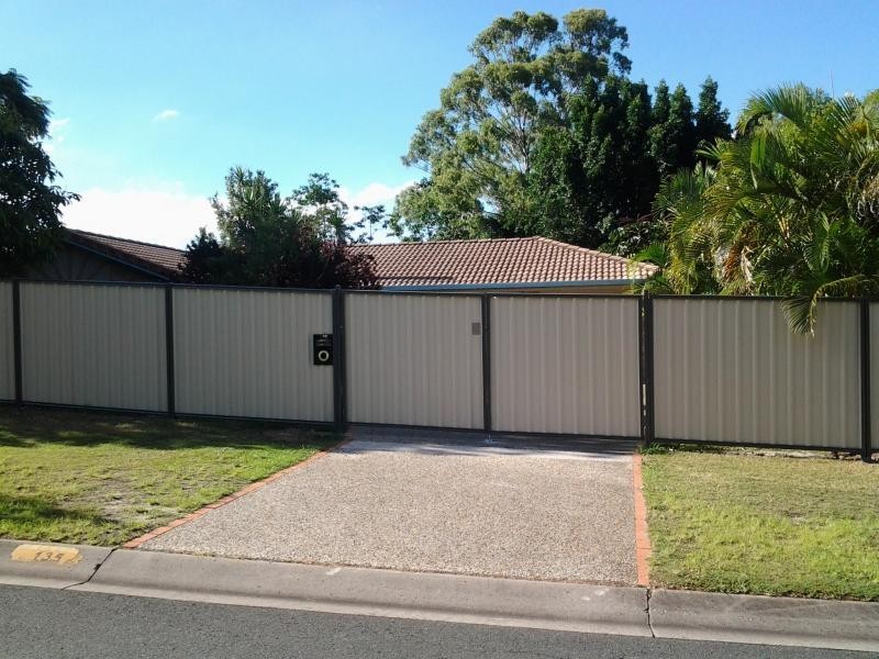 135 Universal Street, Oxenford QLD 4210