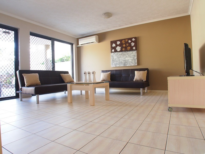 15/4 Omeo Street, Macgregor QLD 4109