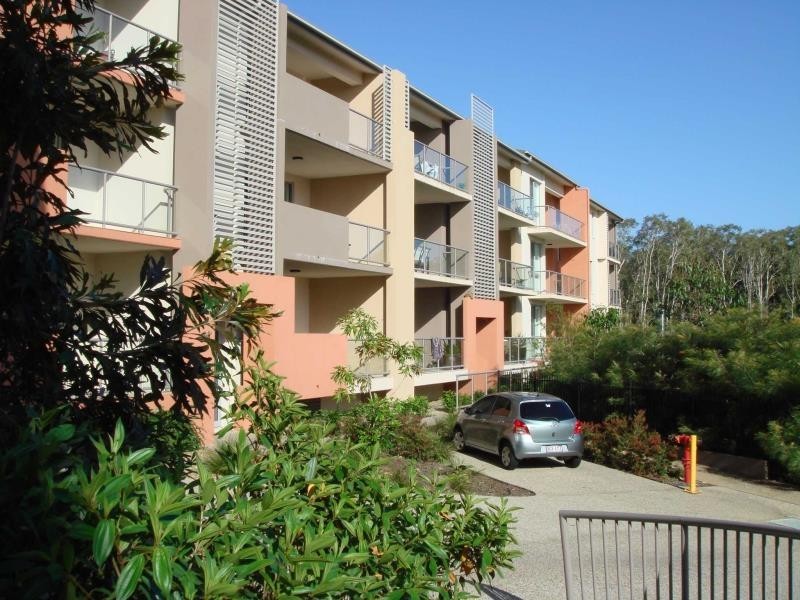 Varsity Lakes QLD 4227