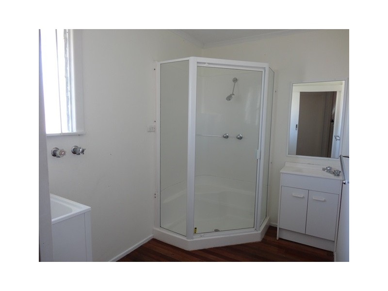 39 a Cowan Street, Margate QLD 4019