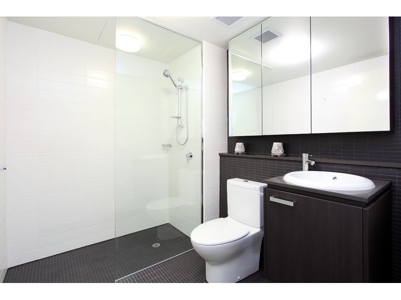 2/75 Barker Street, New Farm QLD 4005