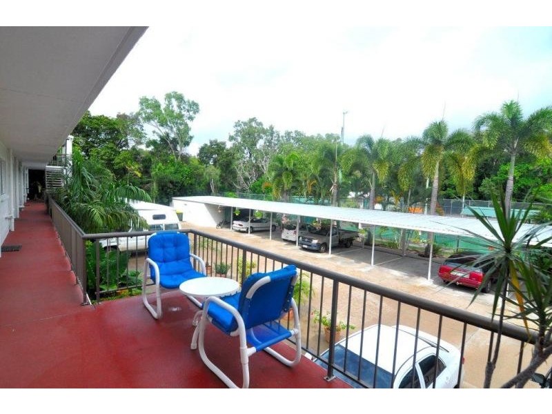 2/81-87 Guide Street, Clifton Beach QLD 4879