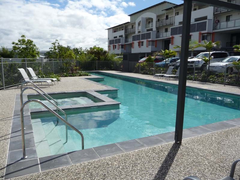 32/10 Grand Parade, Kawana Island QLD 4575