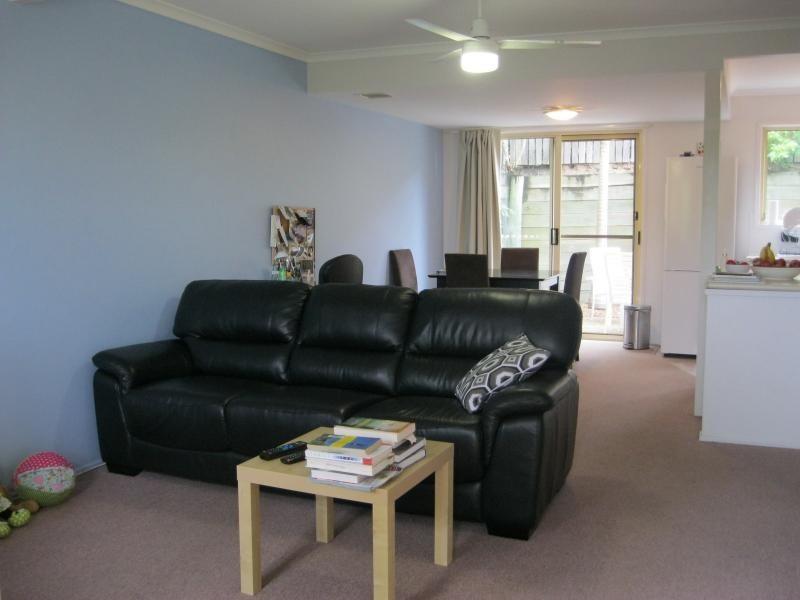 7 Oricon Court, Springwood QLD 4127