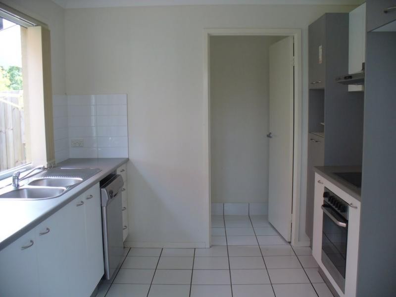 83 Dibar Street, Wynnum QLD 4178