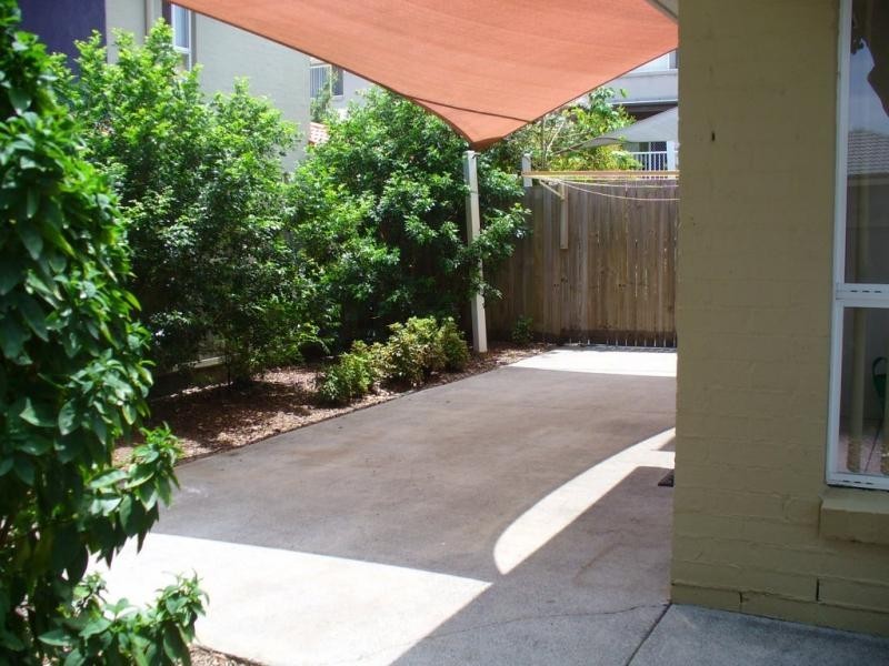 83 Dibar Street, Wynnum QLD 4178