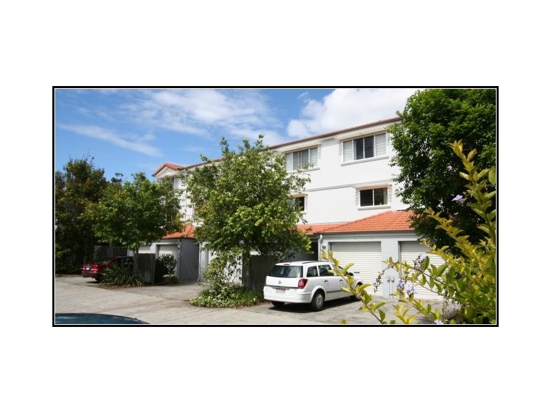 83 Dibar Street, Wynnum QLD 4178