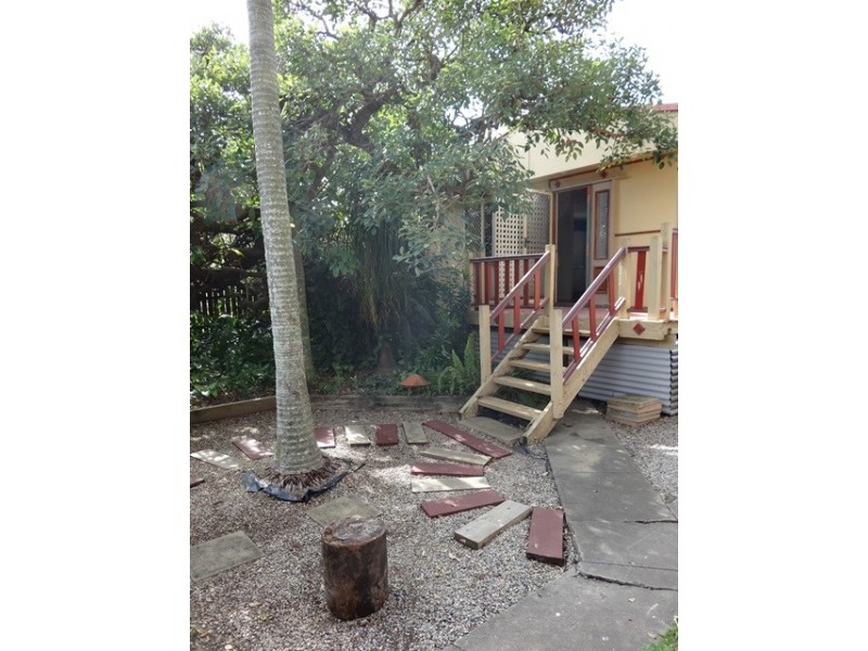 42 a Thomas Street, Clontarf QLD 4019
