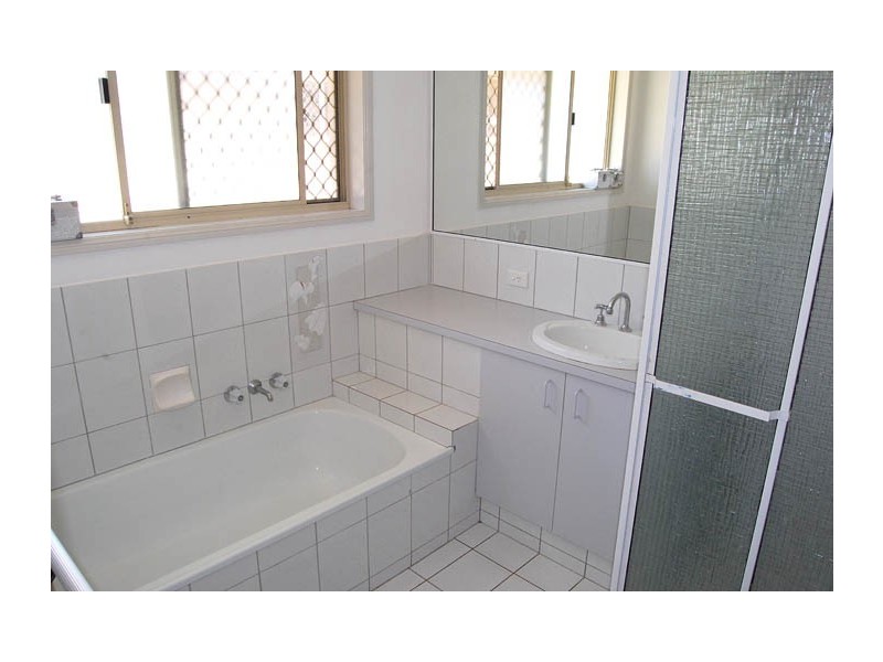 25 Coronet Crescent, Burleigh Waters QLD 4220