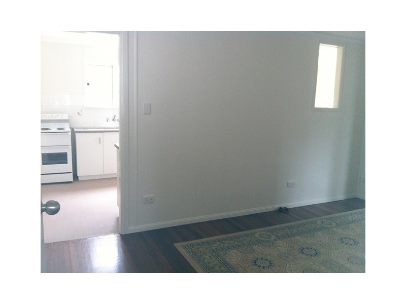 2/10 Garnet Street, Scarborough QLD 4020