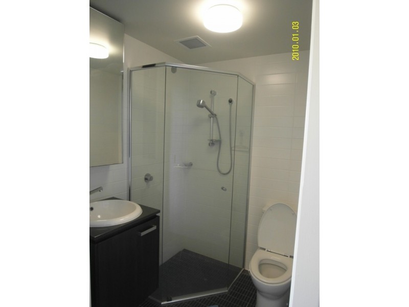 11/75 Barker Street, New Farm QLD 4005