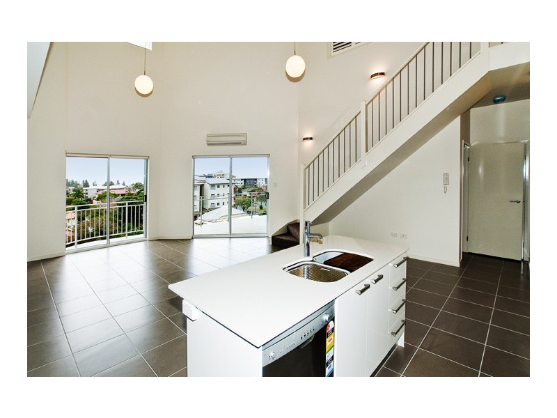 21/13 Louis Street, Redcliffe QLD 4020