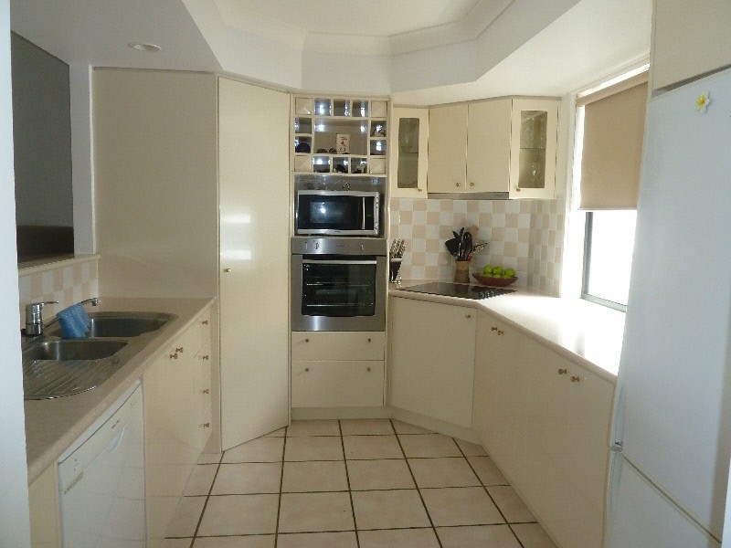 Robina QLD 4226