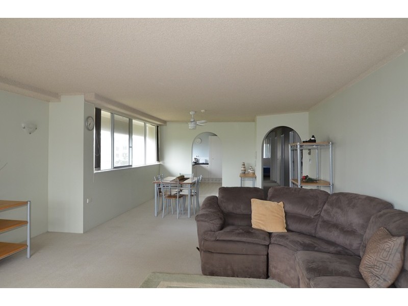 16 MacArthur Parade, Main Beach QLD 4217