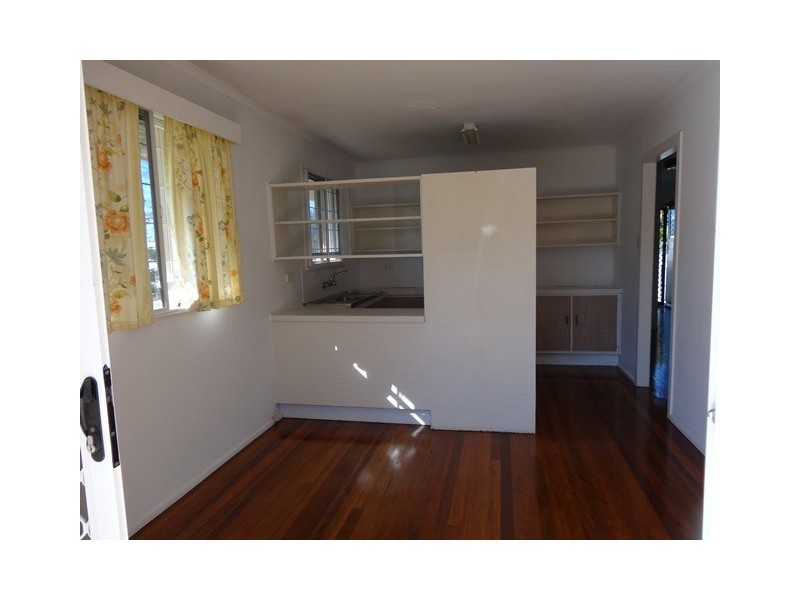 39 a Cowan Street, Margate QLD 4019