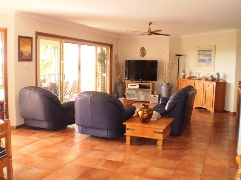 13 Federal Place, Robina QLD 4226