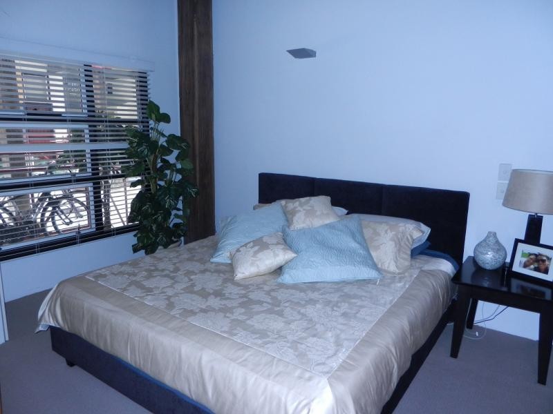 53 Vernon Terrace, Teneriffe QLD 4005