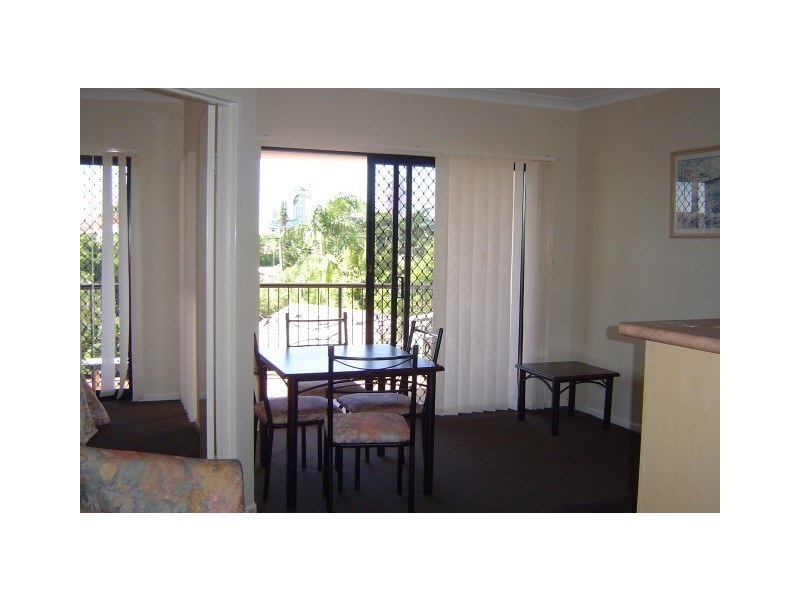 Chevron Island QLD 4217