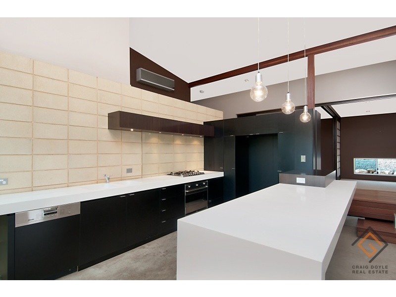 93 Ray Booker Court, Kobble Creek QLD 4520