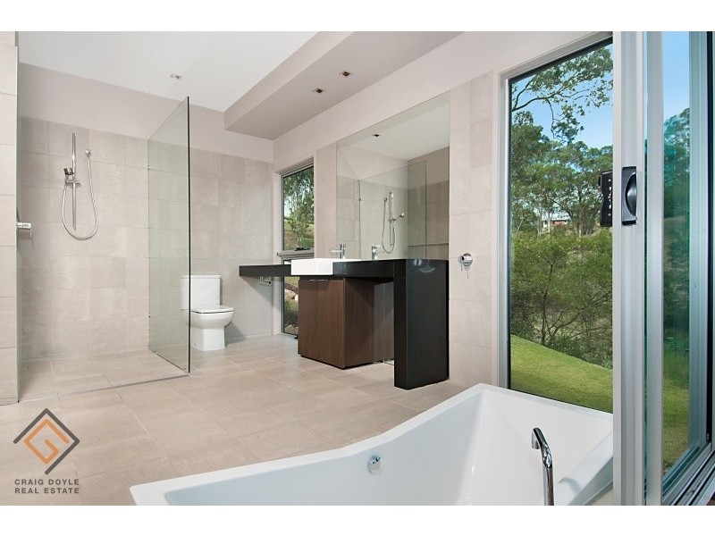 93 Ray Booker Court, Kobble Creek QLD 4520