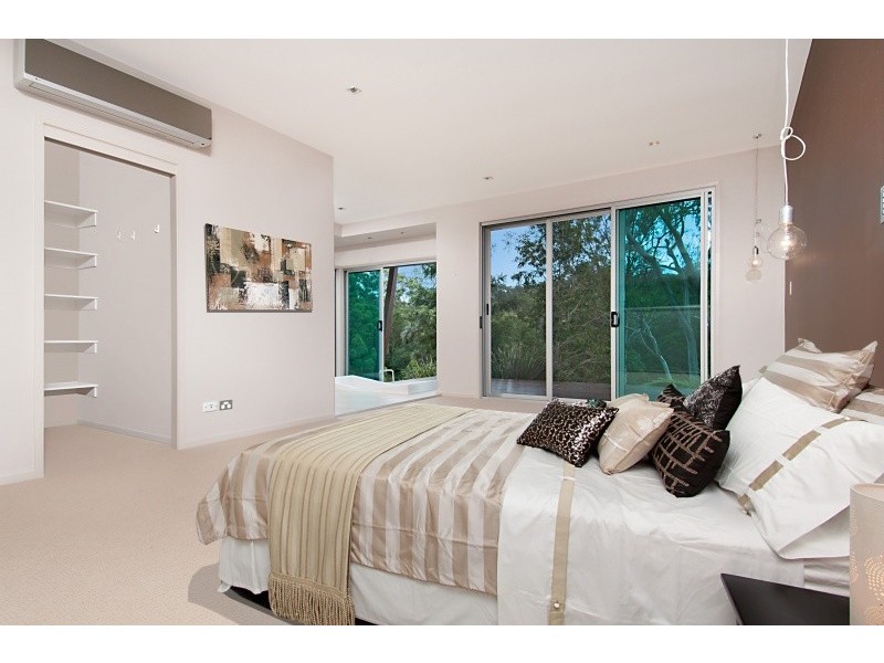 93 Ray Booker Court, Kobble Creek QLD 4520