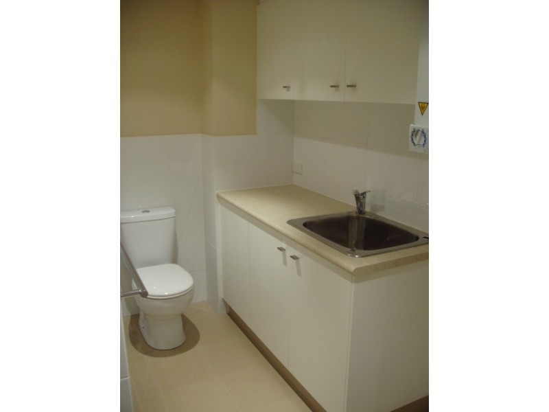 07/24-26 Parker Street, Labrador QLD 4215