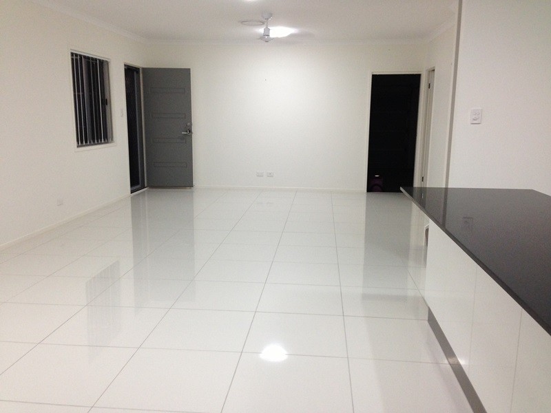 2 Photinia Cres, Mountain Creek QLD 4557