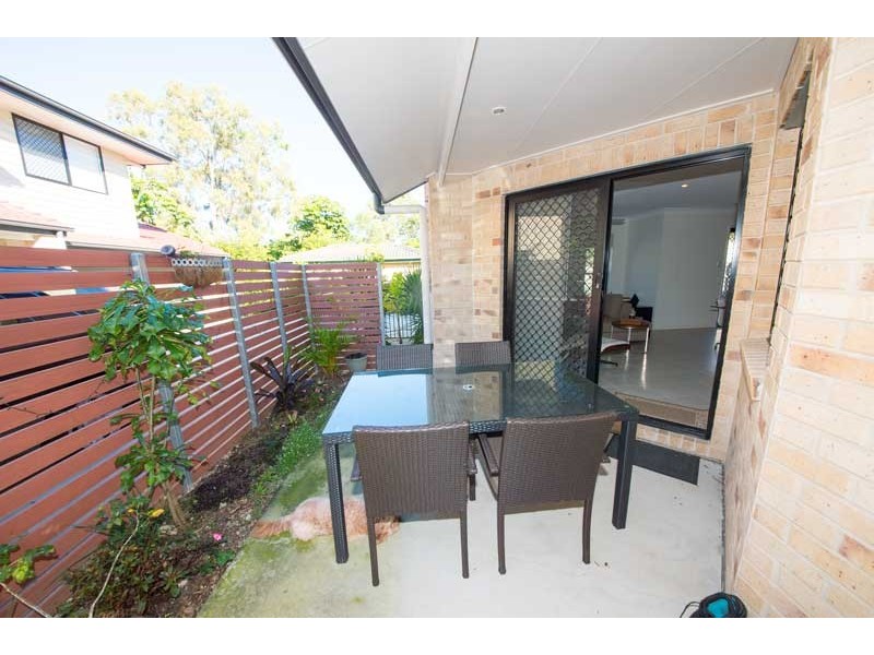 2/108 Elizabeth Avenue, Clontarf QLD 4019