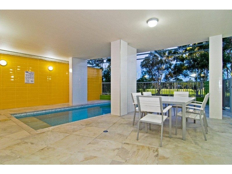 75/51 Playfield Street, Chermside QLD 4032