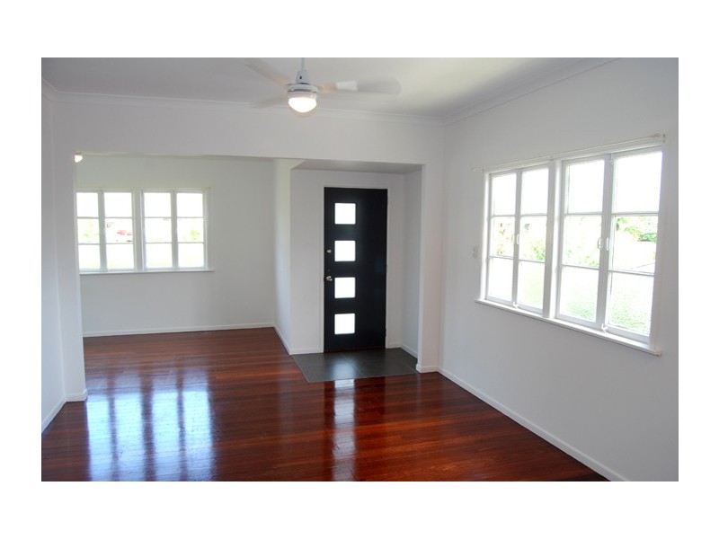 52 Beale Street, Southport QLD 4215