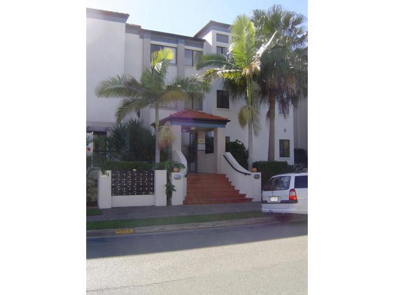 Chevron Island QLD 4217