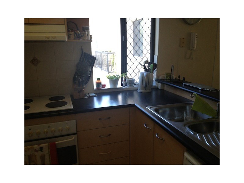 Chevron Island QLD 4217