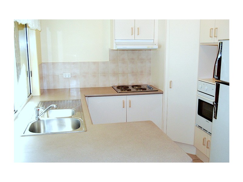 43 Galeen Drive, Burleigh Waters QLD 4220