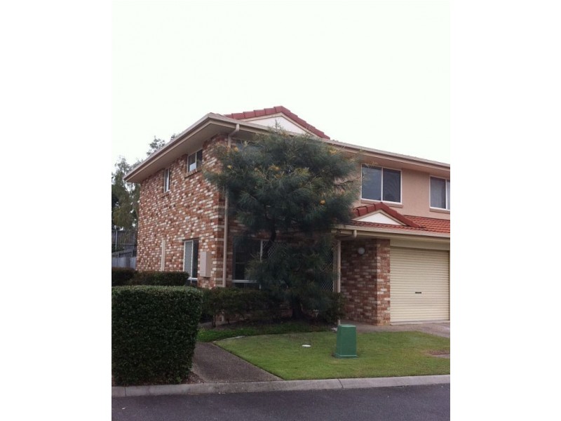 26/27 Camille Crescent, Wynnum West QLD 4178
