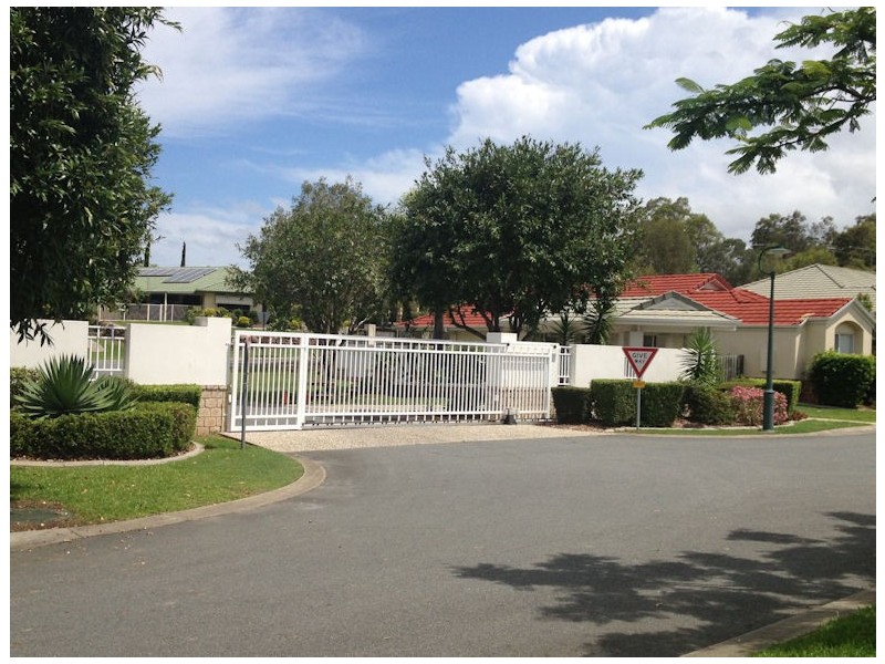 29 Ellis Dr, Mudgeeraba QLD 4213