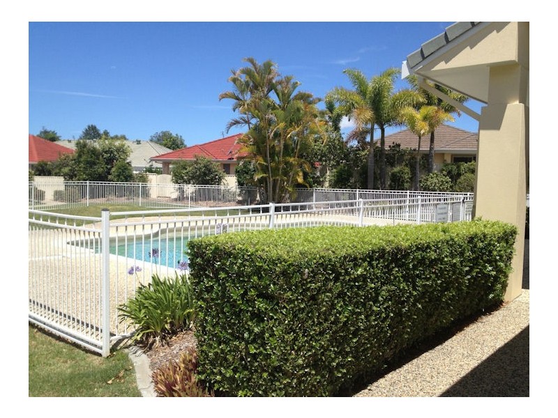 29 Ellis Dr, Mudgeeraba QLD 4213