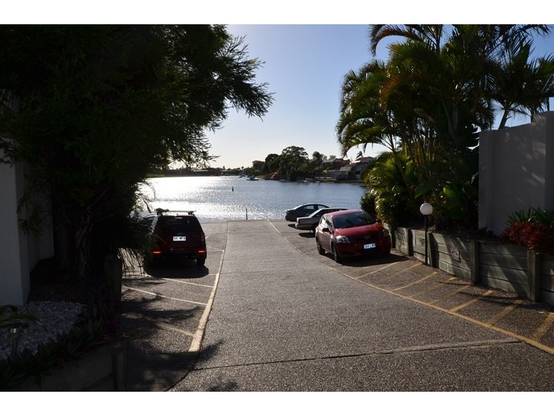 Mermaid Waters QLD 4218