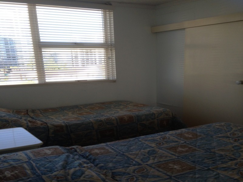 28/4-10 Clifford St (cnr Northcliffe), Surfers Paradise QLD 4217