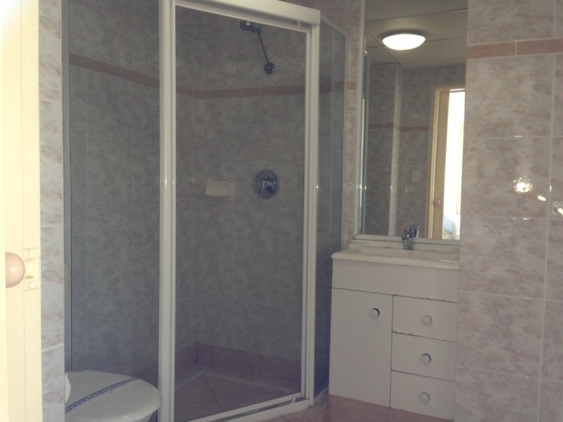 28/4-10 Clifford St (cnr Northcliffe), Surfers Paradise QLD 4217