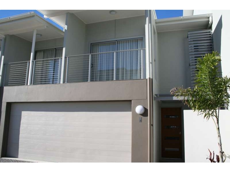 08/10 Grand Parade, Kawana Island QLD 4575