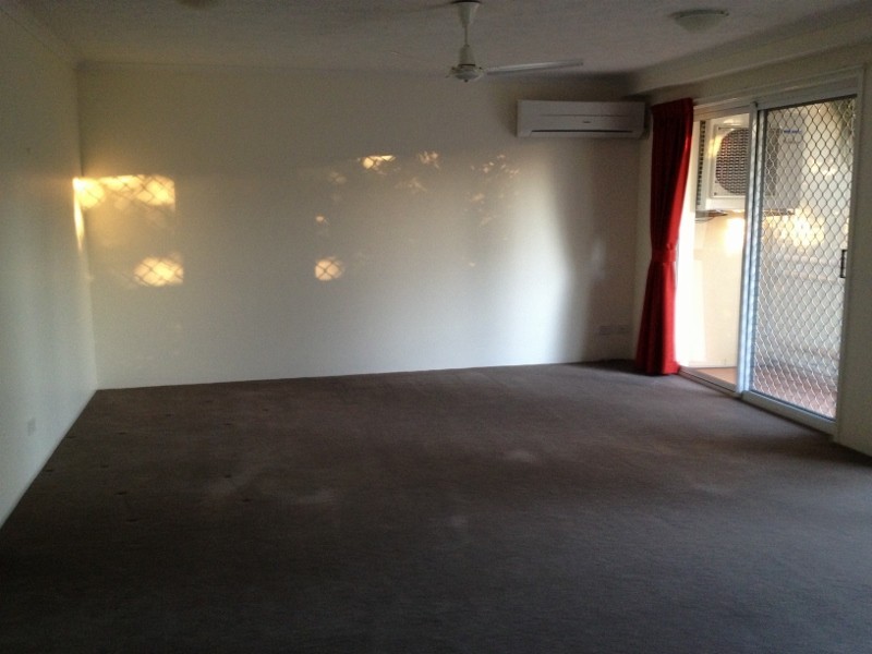 11/37 Mawarra Street, Chevron Island QLD 4217