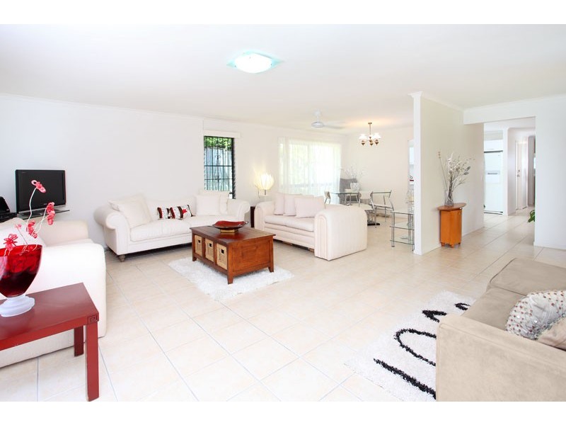 Chapel Hill Road, Chapel Hill QLD 4069