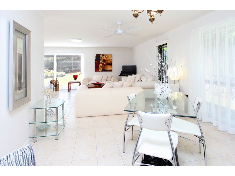 Chapel Hill Road, Chapel Hill QLD 4069