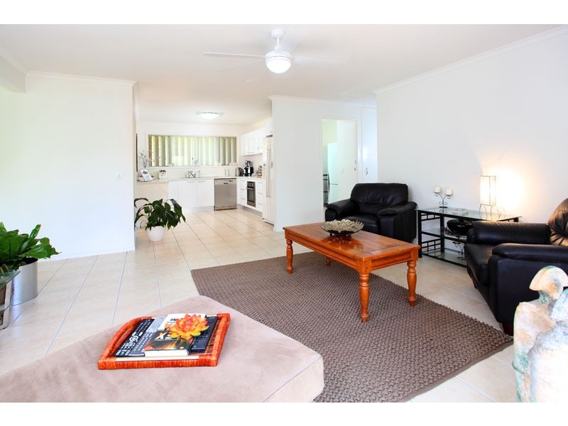 259 Chapel Hill Rd, Chapel Hill QLD 4069