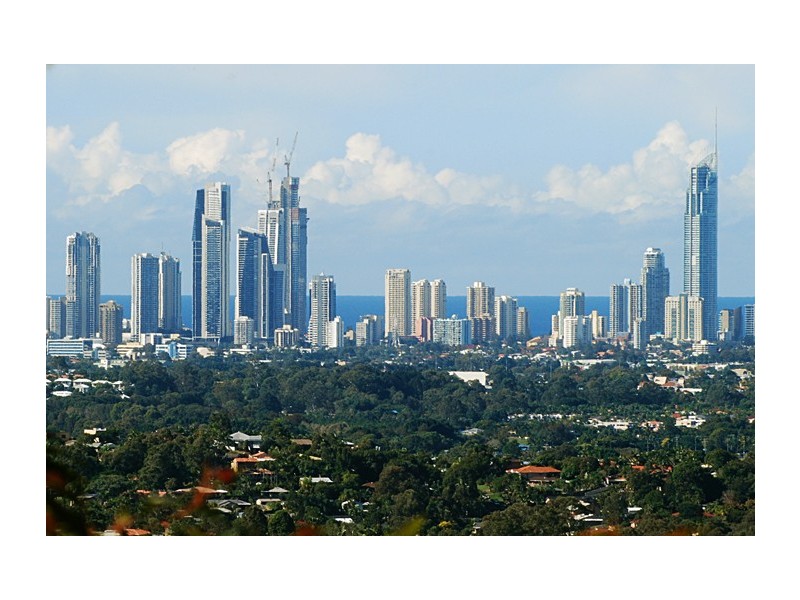 26/2 Ridgeline Way, Highland Park QLD 4211