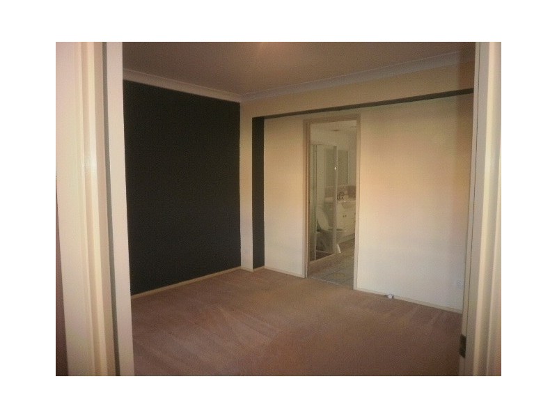 272 Oxley Drive, Runaway Bay QLD 4216