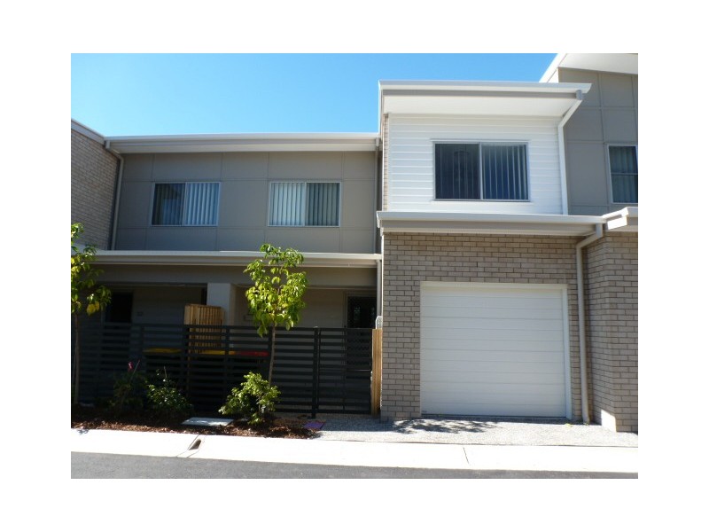 86 Carselgrove Ave, Fitzgibbon QLD 4018