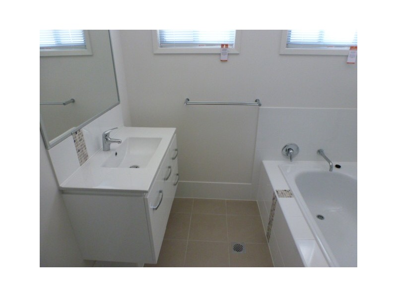 86 Carselgrove Ave, Fitzgibbon QLD 4018