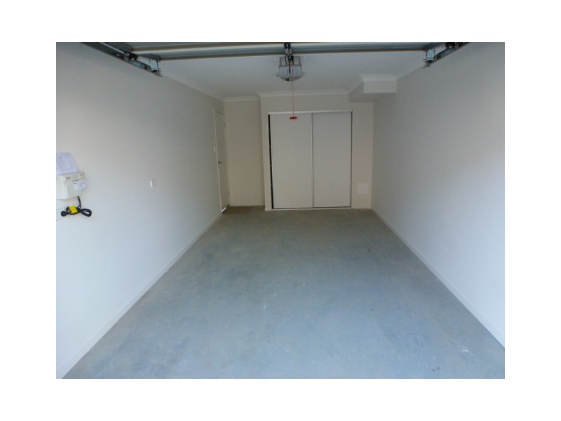 86 Carselgrove Ave, Fitzgibbon QLD 4018